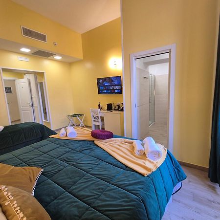 Residenze Serventi Longhi Рим Экстерьер фото