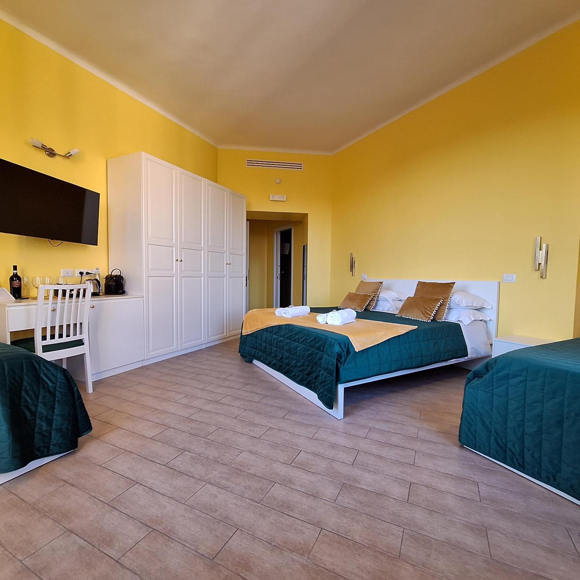 Residenze Serventi Longhi Рим Экстерьер фото