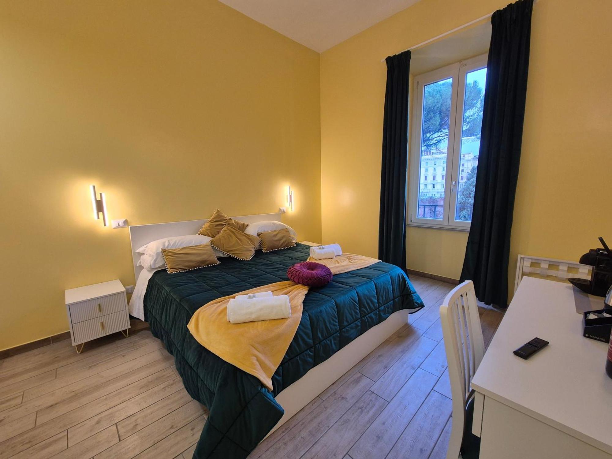 Residenze Serventi Longhi Рим Экстерьер фото